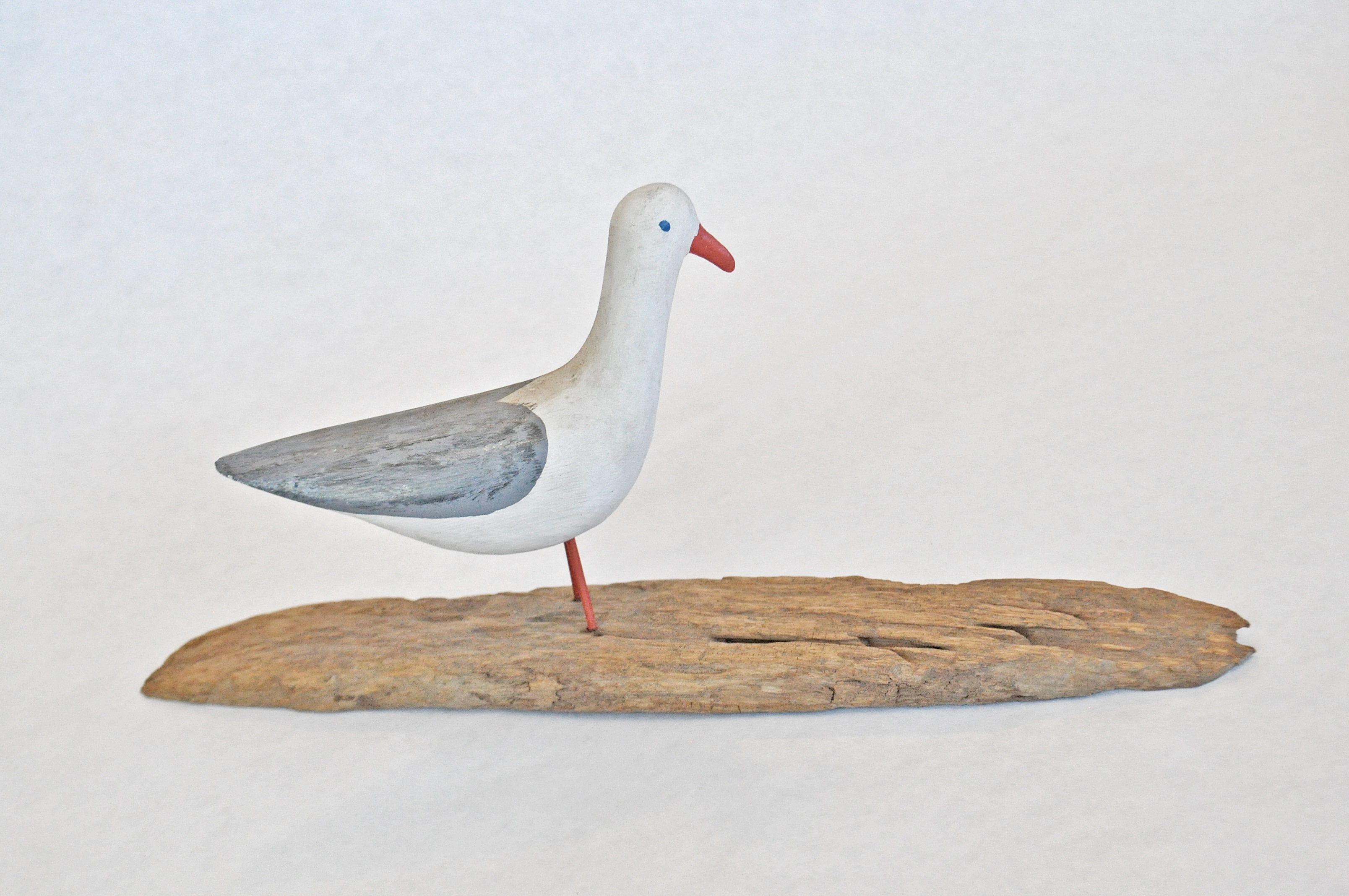 Gull carving