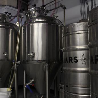 Liar's Bench kegs 2