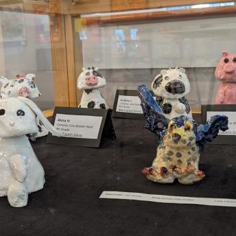 Splash art in display cases