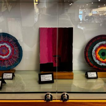 Splash art in display cases