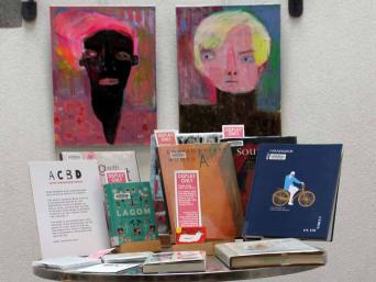 Book display