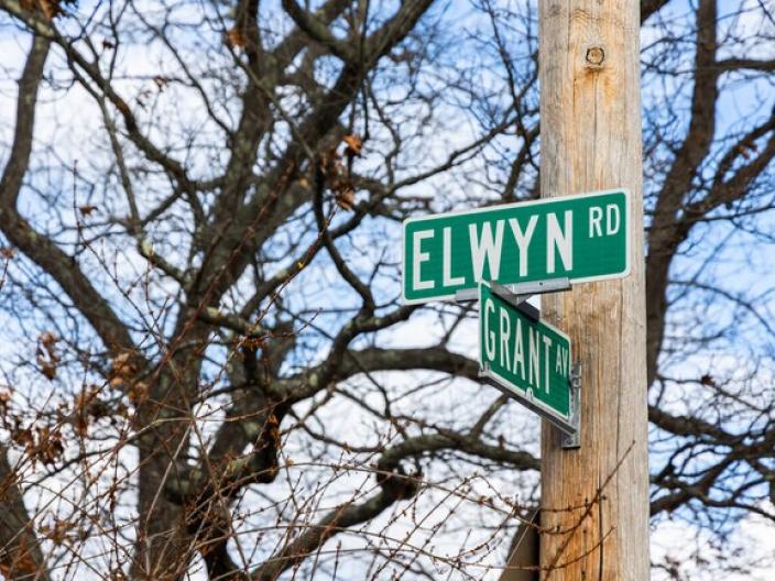 Elwyn Road Street Sign