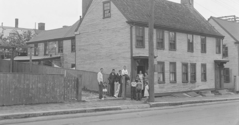 The 1705 House, 33-35 Deer Street in 1936 – an example of the type of residential architecture that once filled city neighborhoods. The house was demolished during the redevelopment of Portsmouth’s North End. (Courtesy Library of Congress, Historic American Building Survey)