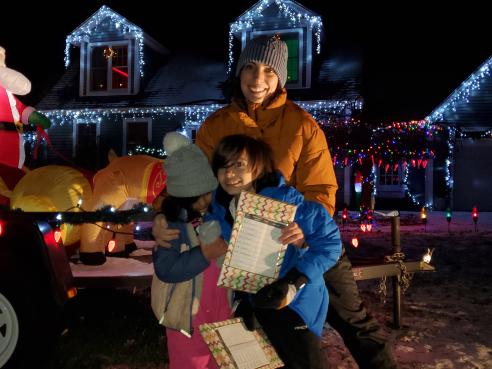 Holiday Lights Contest 2022 judges