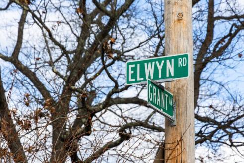 Elwyn Road street sign