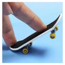 finger skateboard